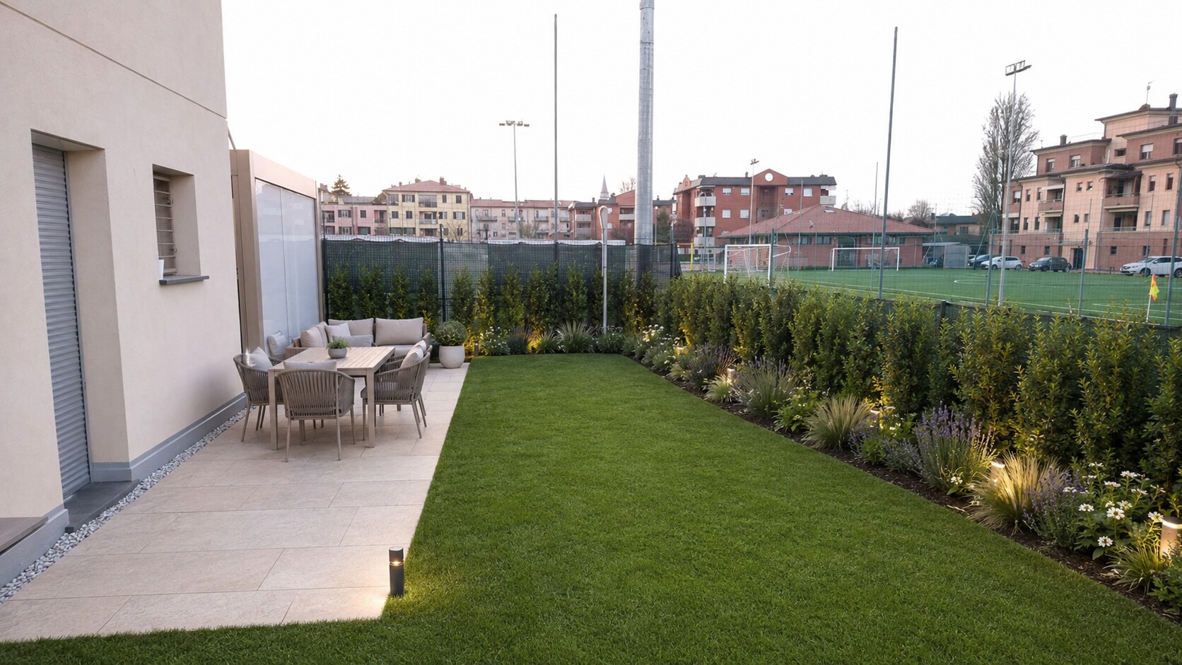 Lo stesso giardino dopo l'intervento